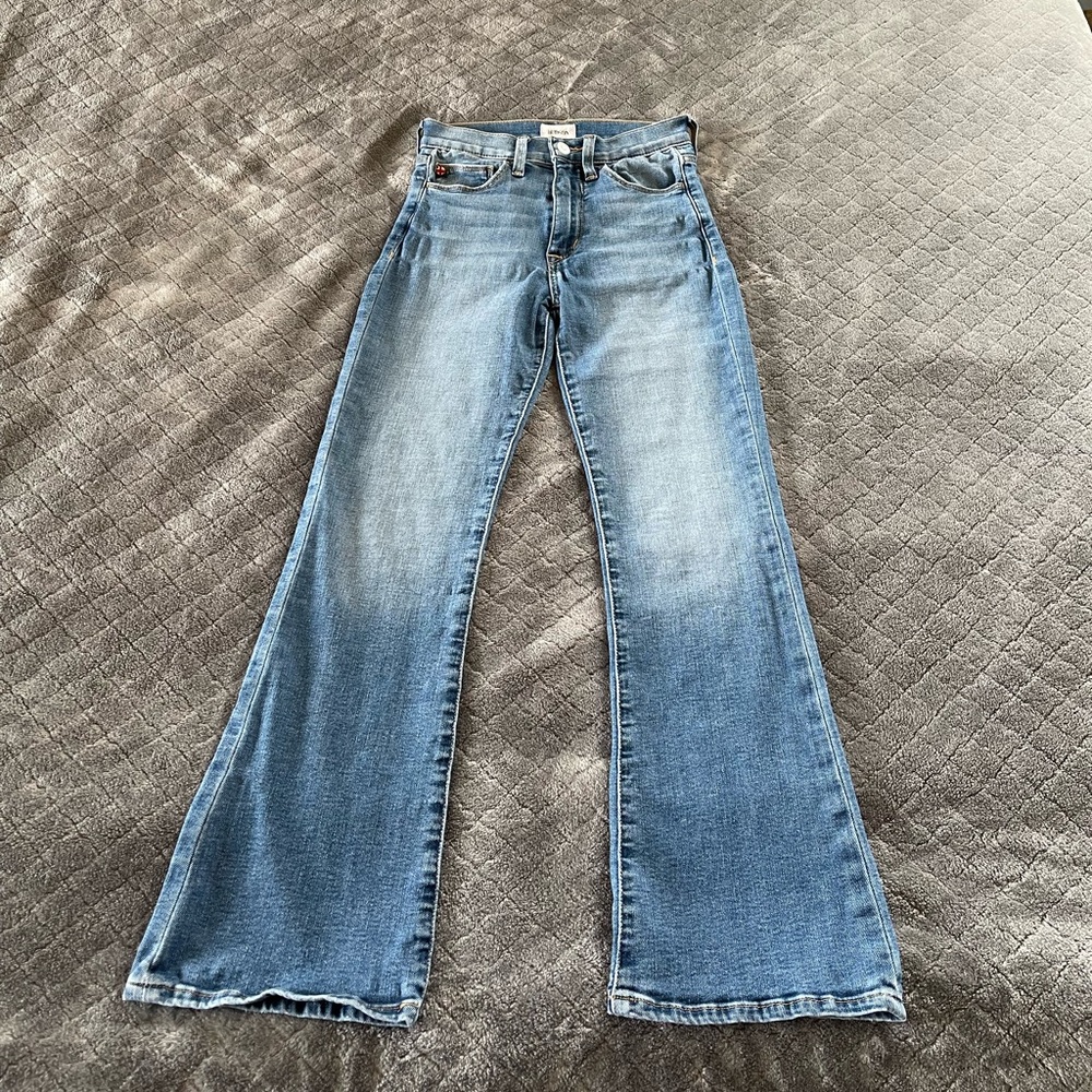 Hudson Flare Jeans, very lightly worn, like new. Size 23